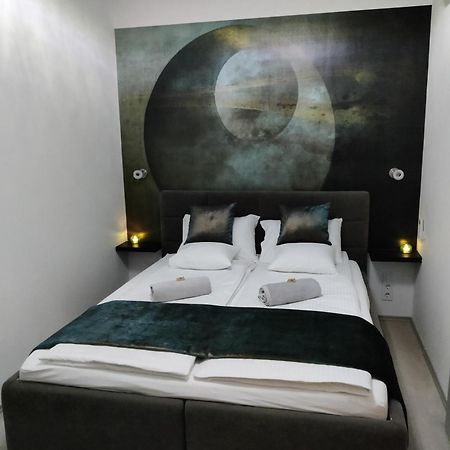 Belvaros Resort Apartman & Spa Szekesfehervar Ngoại thất bức ảnh