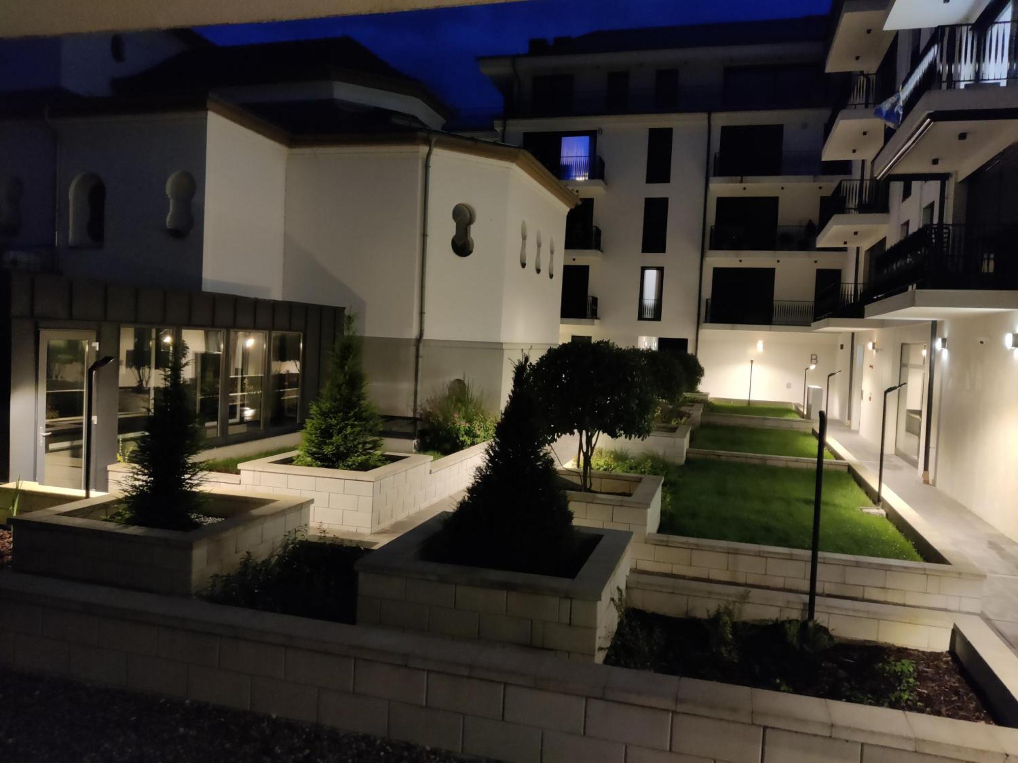 Belvaros Resort Apartman & Spa Szekesfehervar Ngoại thất bức ảnh