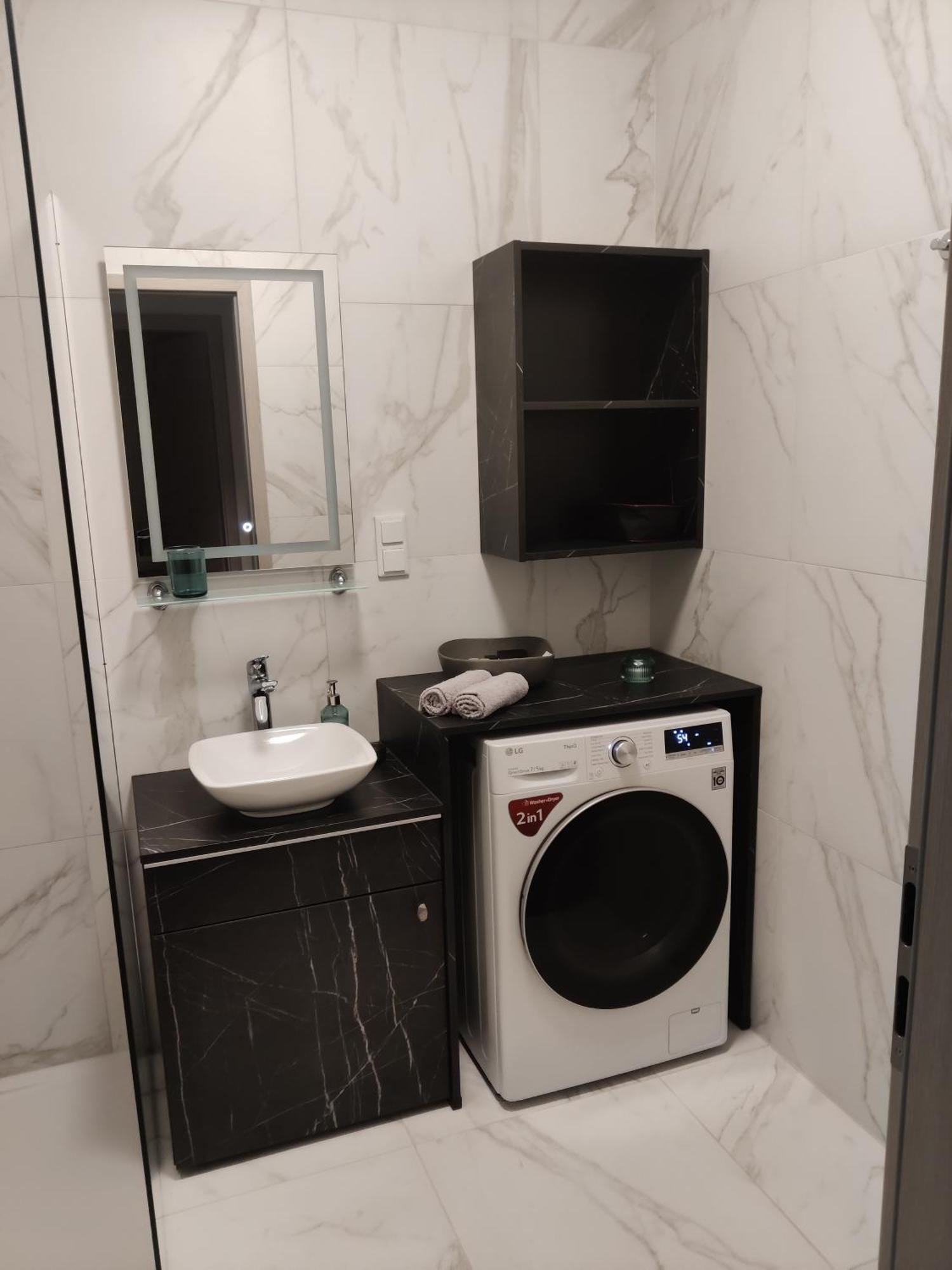 Belvaros Resort Apartman & Spa Szekesfehervar Ngoại thất bức ảnh