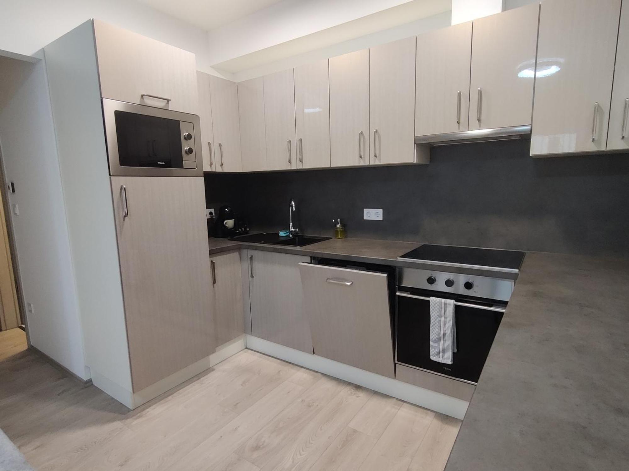 Belvaros Resort Apartman & Spa Szekesfehervar Ngoại thất bức ảnh
