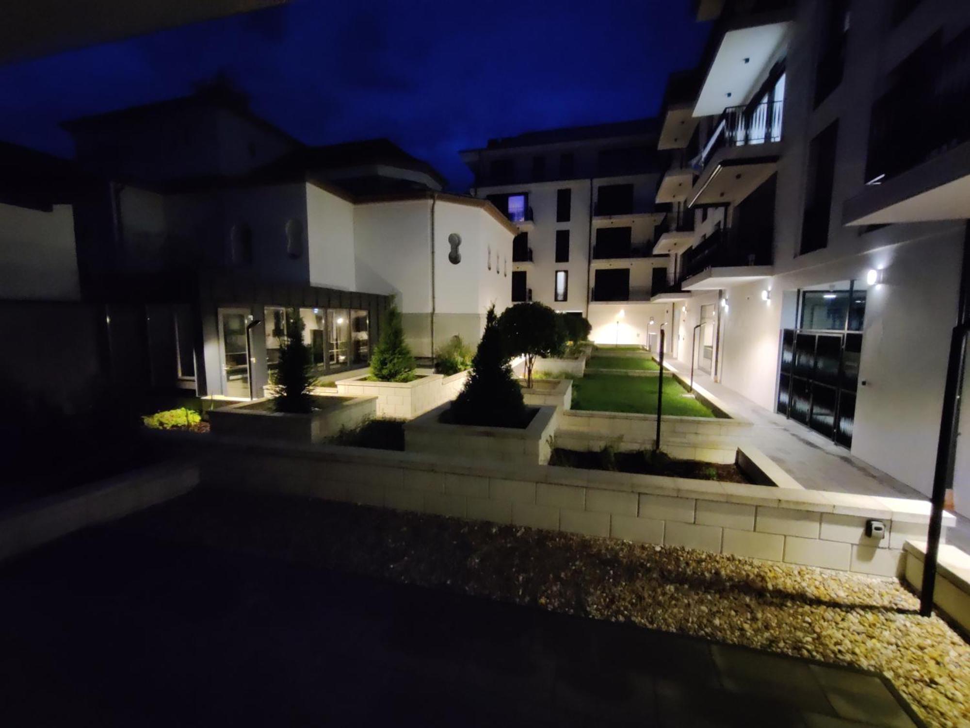 Belvaros Resort Apartman & Spa Szekesfehervar Ngoại thất bức ảnh