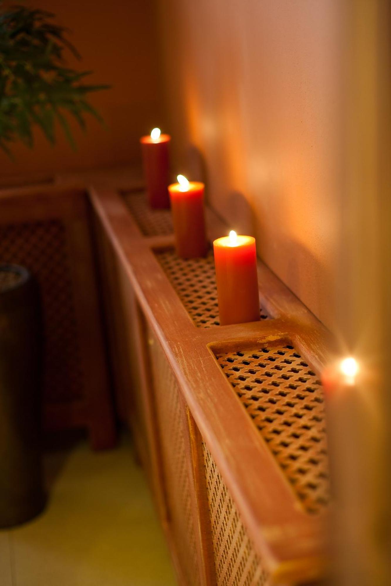 Belvaros Resort Apartman & Spa Szekesfehervar Ngoại thất bức ảnh